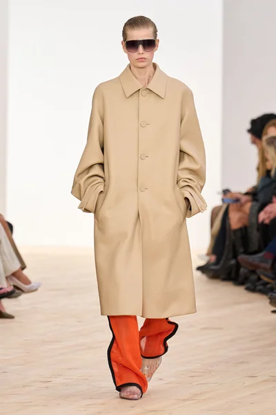 Look 41